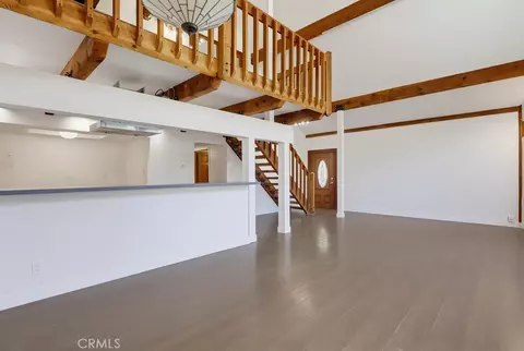 Living - 29716 Jackson, Castaic, CA 91384 photo 16 of 20