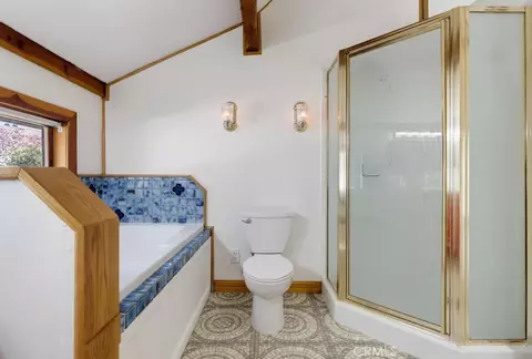 Bath - 29716 Jackson, Castaic, CA 91384 photo 1 of 5