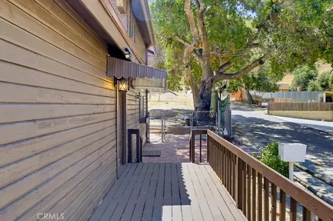 Exterior - 29716 Jackson, Castaic, CA 91384 photo 1 of 10