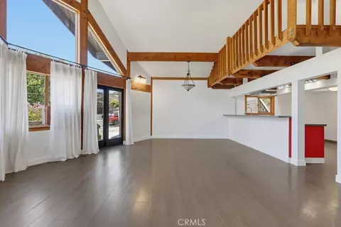 Living - 29716 Jackson, Castaic, CA 91384 photo 2 of 20