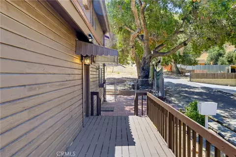 Exterior - 29716 Jackson, Castaic, CA 91384 photo 6 of 10