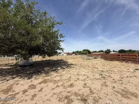 40205 162nd St E, Palmdale, CA 93591 photo 17