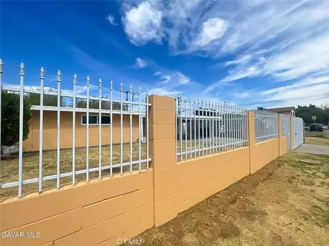 44739 3rd St E, Lancaster, CA 93535 photo 3