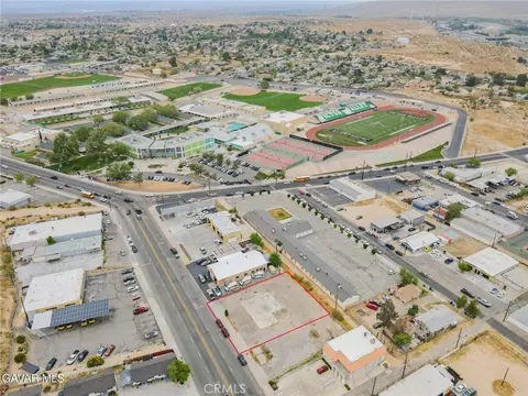 16651 Mojave Dr, Victorville, CA 92395