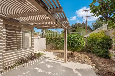 1934 Suntree #B, Simi Valley, CA 93063 photo 12