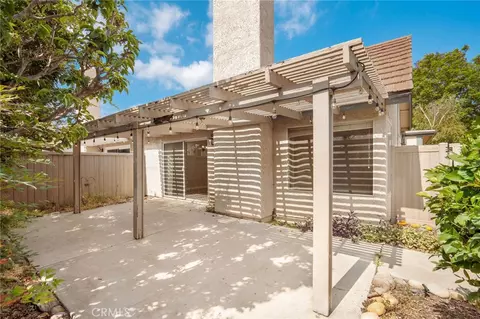 1934 Suntree #B, Simi Valley, CA 93063 photo 13