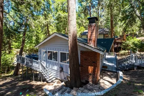 Exterior - 29054 Alder Ter, Cedar Glen, CA 92321 photo 4 of 5