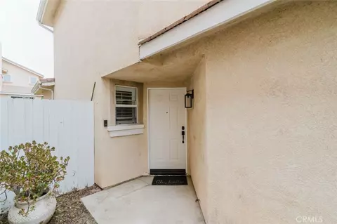 Other - 27631 Iris Pl, Castaic, CA 91384 photo 1 of 4