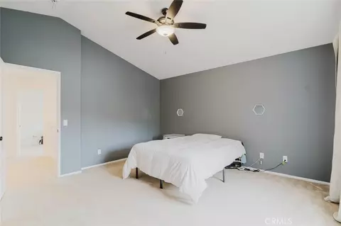 Bedroom - 27631 Iris Pl, Castaic, CA 91384 photo 5 of 6