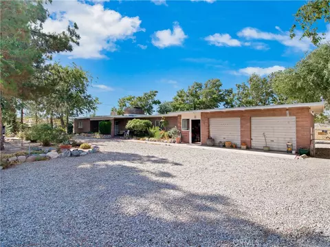 13127 E Avenue W11, Pearblossom, CA 93553