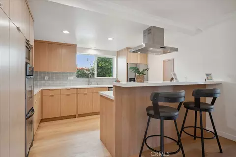 Kitchen - 4920 Island View St, Oxnard, CA 93035 photo 2 of 3