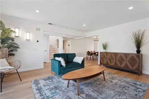 Living - 4920 Island View St, Oxnard, CA 93035 photo 2 of 4