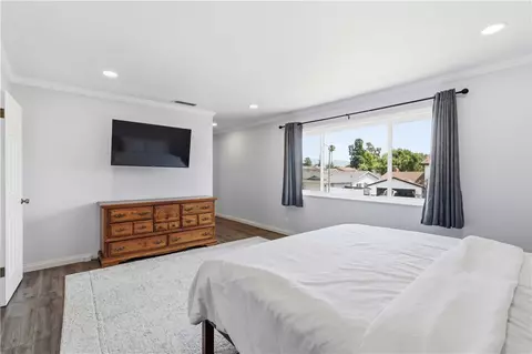 Bedroom - 1563 Cipres Ct, Camarillo, CA 93010 photo 1 of 6