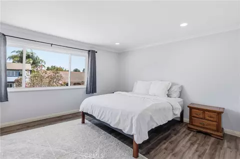 Bedroom - 1563 Cipres Ct, Camarillo, CA 93010 photo 2 of 6