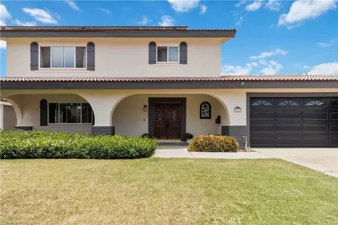 Exterior - 1563 Cipres Ct, Camarillo, CA 93010 photo 2 of 8