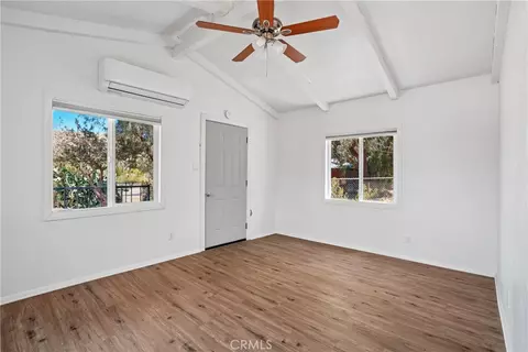 Living - 11618 Rosewood Ave, Morongo Valley, CA 92256 photo 2 of 12