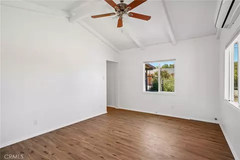 Living - 11618 Rosewood Ave, Morongo Valley, CA 92256 photo 3 of 12