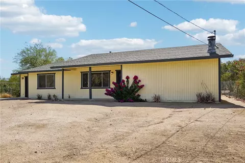 Exterior - 11618 Rosewood Ave, Morongo Valley, CA 92256 photo 9 of 10