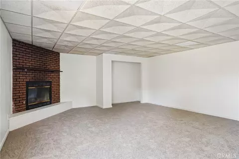 Living - 11618 Rosewood Ave, Morongo Valley, CA 92256 photo 10 of 12