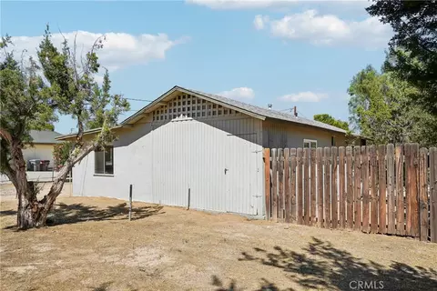 Exterior - 11618 Rosewood Ave, Morongo Valley, CA 92256 photo 5 of 10