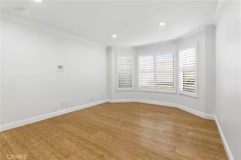 Living - 2234 Martinique, Oxnard, CA 93035 photo 6 of 7