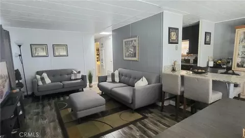 20652 Lassen St #114, Chatsworth, CA 91311