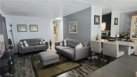 20652 Lassen St #114, Chatsworth, CA 91311