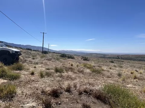 0 200, Llano, CA 93544 photo 8