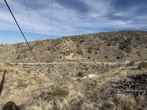 0 200, Llano, CA 93544 photo 33