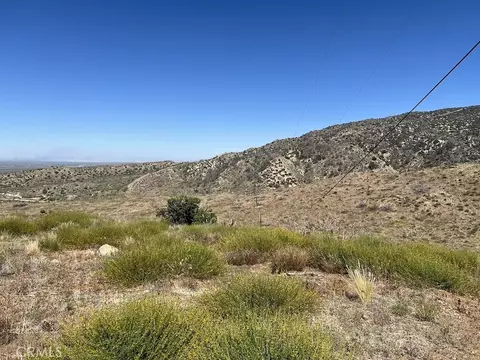 0 200, Llano, CA 93544 photo 4
