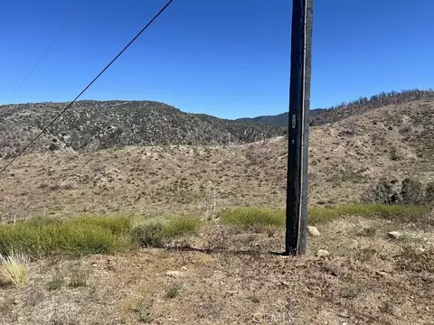 0 200, Llano, CA 93544 photo 5