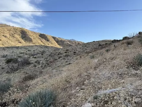 0 200, Llano, CA 93544 photo 63