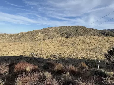 0 200, Llano, CA 93544 photo 46