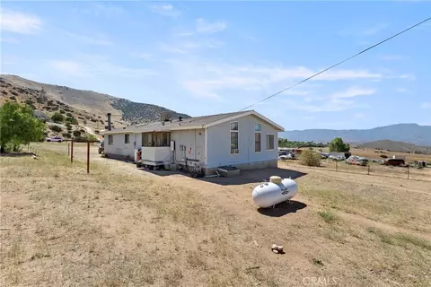 35607 Big Vly, Acton, CA 93510 photo 3