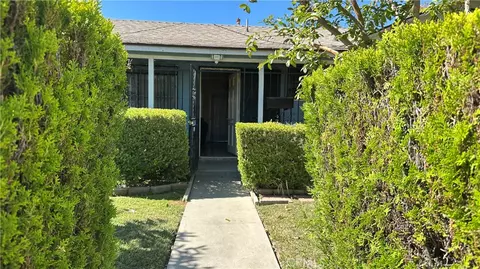 19400 Scroll, Reseda, CA 91335 photo 3