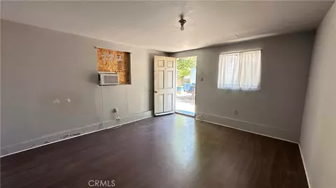 19400 Scroll, Reseda, CA 91335 photo 20