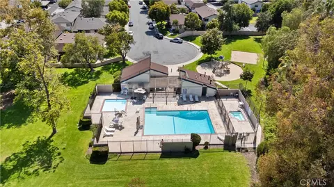 View/Area - 2192 Dawn Ct, Thousand Oaks, CA 91362 photo 2 of 5