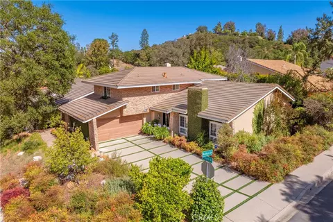 2024 Woodburn Ave, Westlake Village, CA 91361
