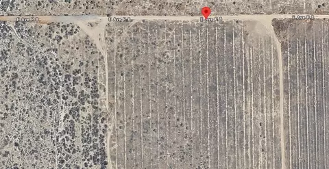 100 E Avenue P8, Palmdale, CA 93591 photo 2