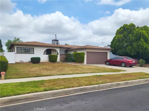 10014 Gaviota, North Hills, CA 91343