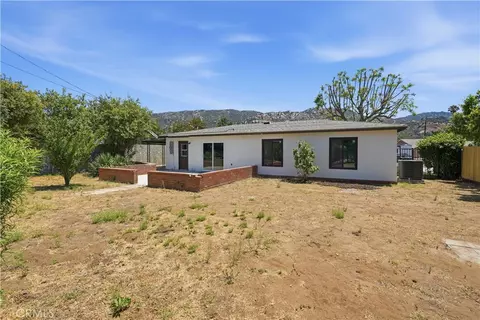 Exterior - 6289 Dana Ave, Simi Valley, CA 93063 photo 7 of 8