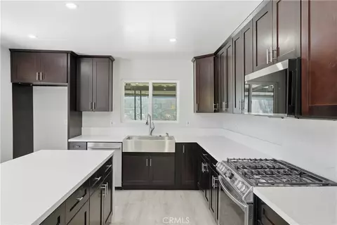Kitchen - 6289 Dana Ave, Simi Valley, CA 93063 photo 1 of 3