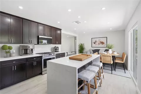 Kitchen - 6289 Dana Ave, Simi Valley, CA 93063 photo 3 of 4