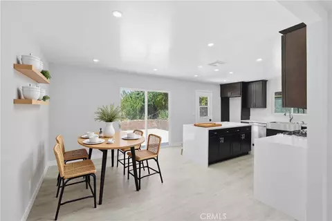 Dining - 6289 Dana Ave, Simi Valley, CA 93063 photo 1 of 1