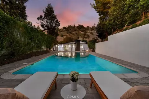 3675 Ventura Cyn, Sherman Oaks, CA 91423