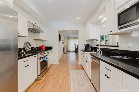 Entry Way - 6638 Blucher Ave, Van Nuys, CA 91406 photo 1 of 2