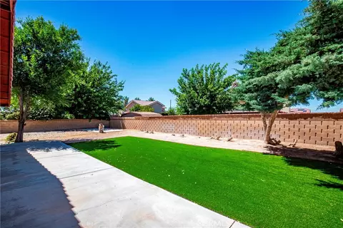 3327 Marilynn, Lancaster, CA 93536 photo 30