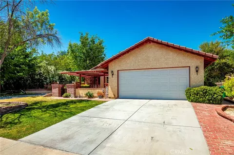 3327 Marilynn, Lancaster, CA 93536 photo 5