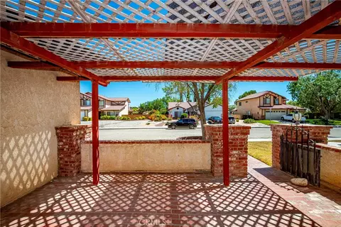 3327 Marilynn, Lancaster, CA 93536 photo 7