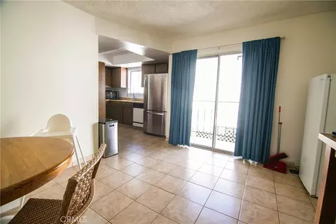 Dining - 639 E Olive #5, Burbank, CA 91501 photo 2 of 2